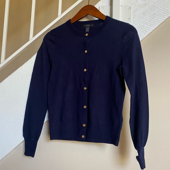 J. Crew Sweaters - JCrew. Cárdigan. 100%. Merino wool